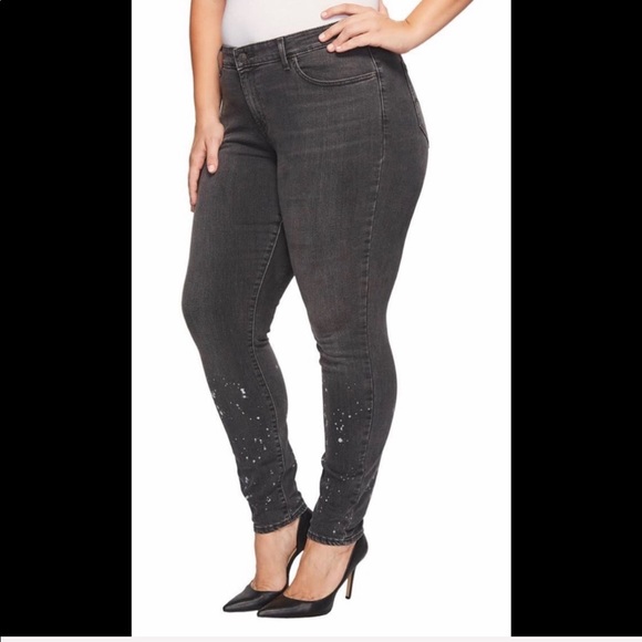 Levi’s 711 Mid-Rise Skinny Jeans Plus Size - Picture 3 of 6
